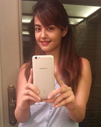 Surveen Chawla